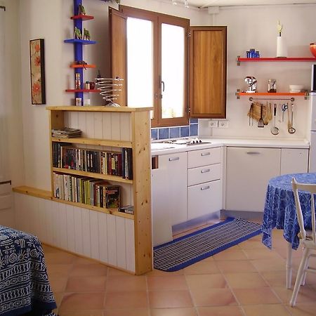 Casa Balente Appartement Àrbatax Buitenkant foto