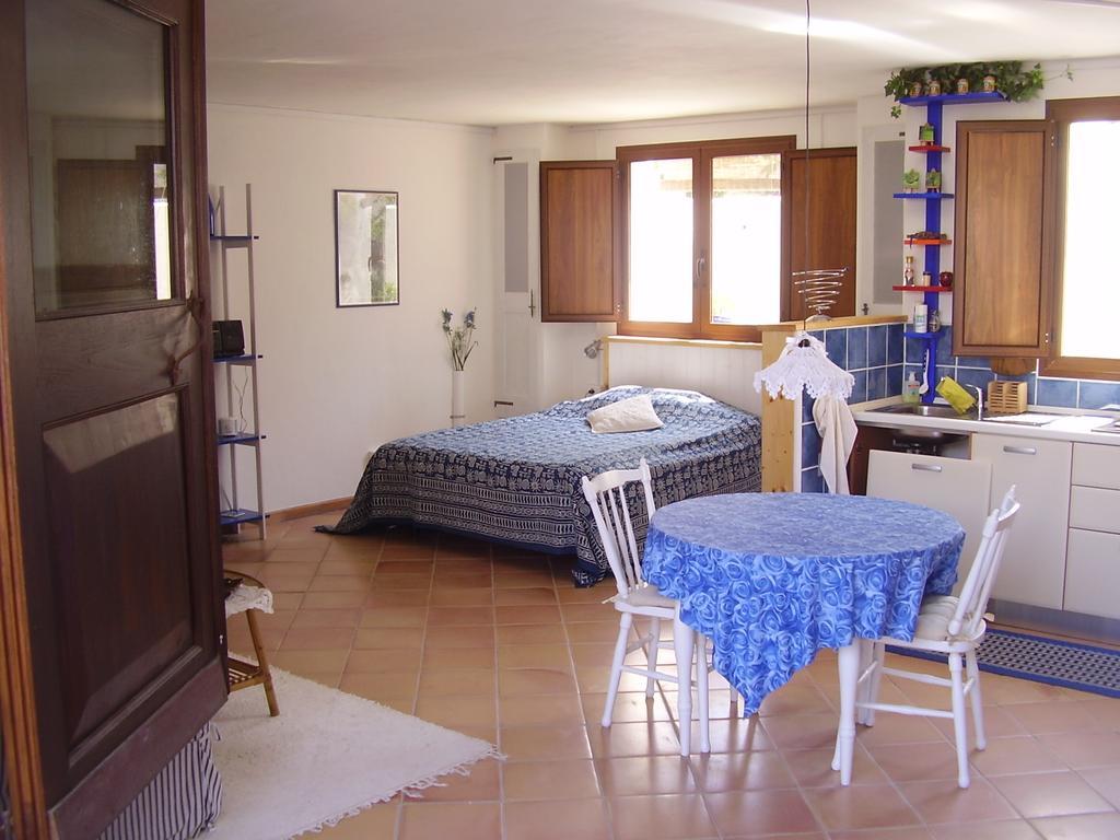 Casa Balente Appartement Àrbatax Buitenkant foto