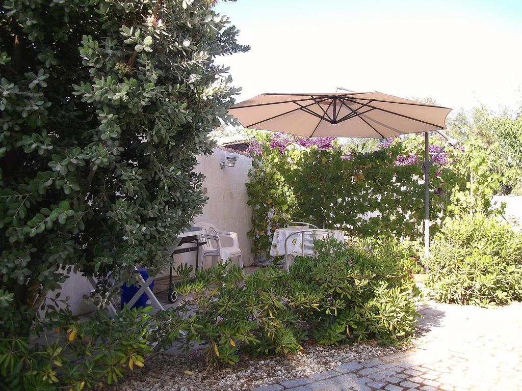 Casa Balente Appartement Àrbatax Buitenkant foto